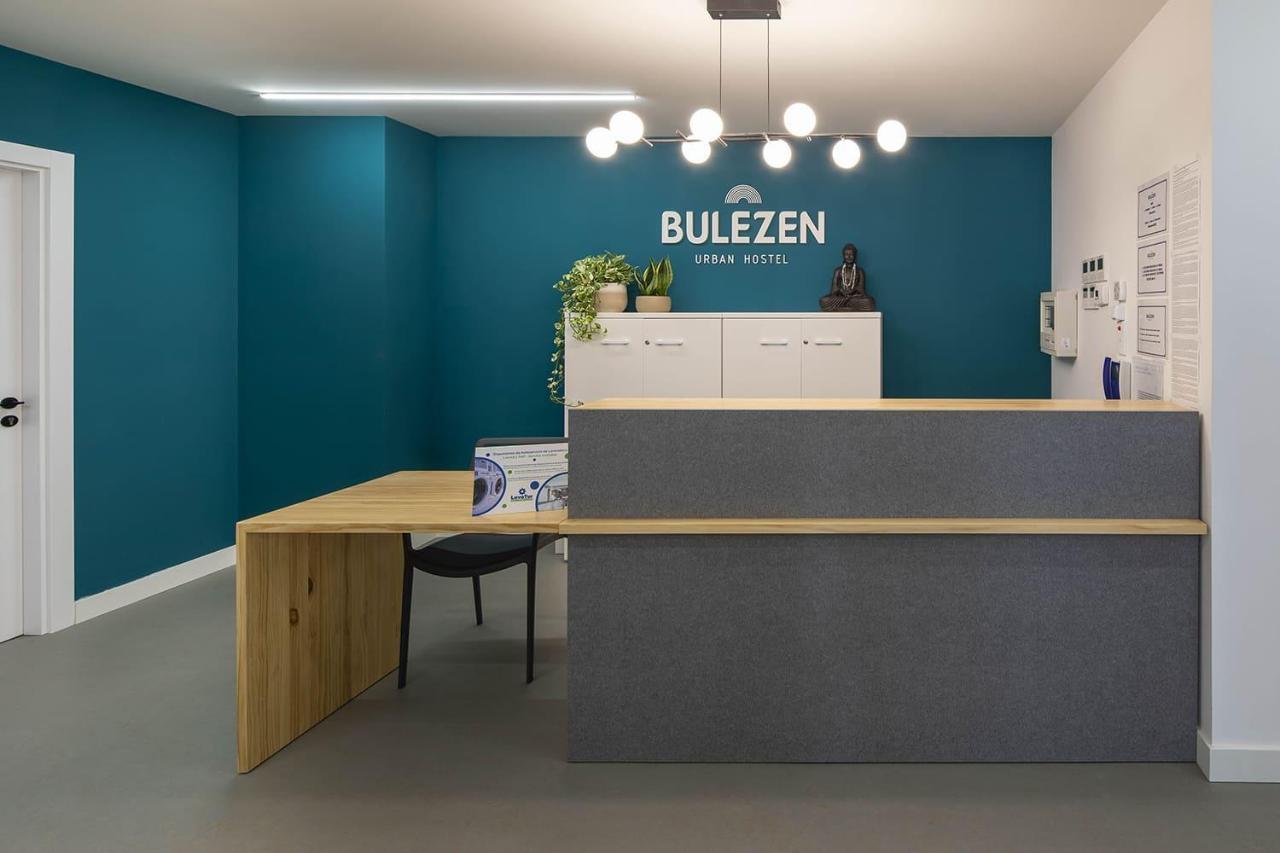 Bulezen Urban Hostel 庞特维德拉 外观 照片