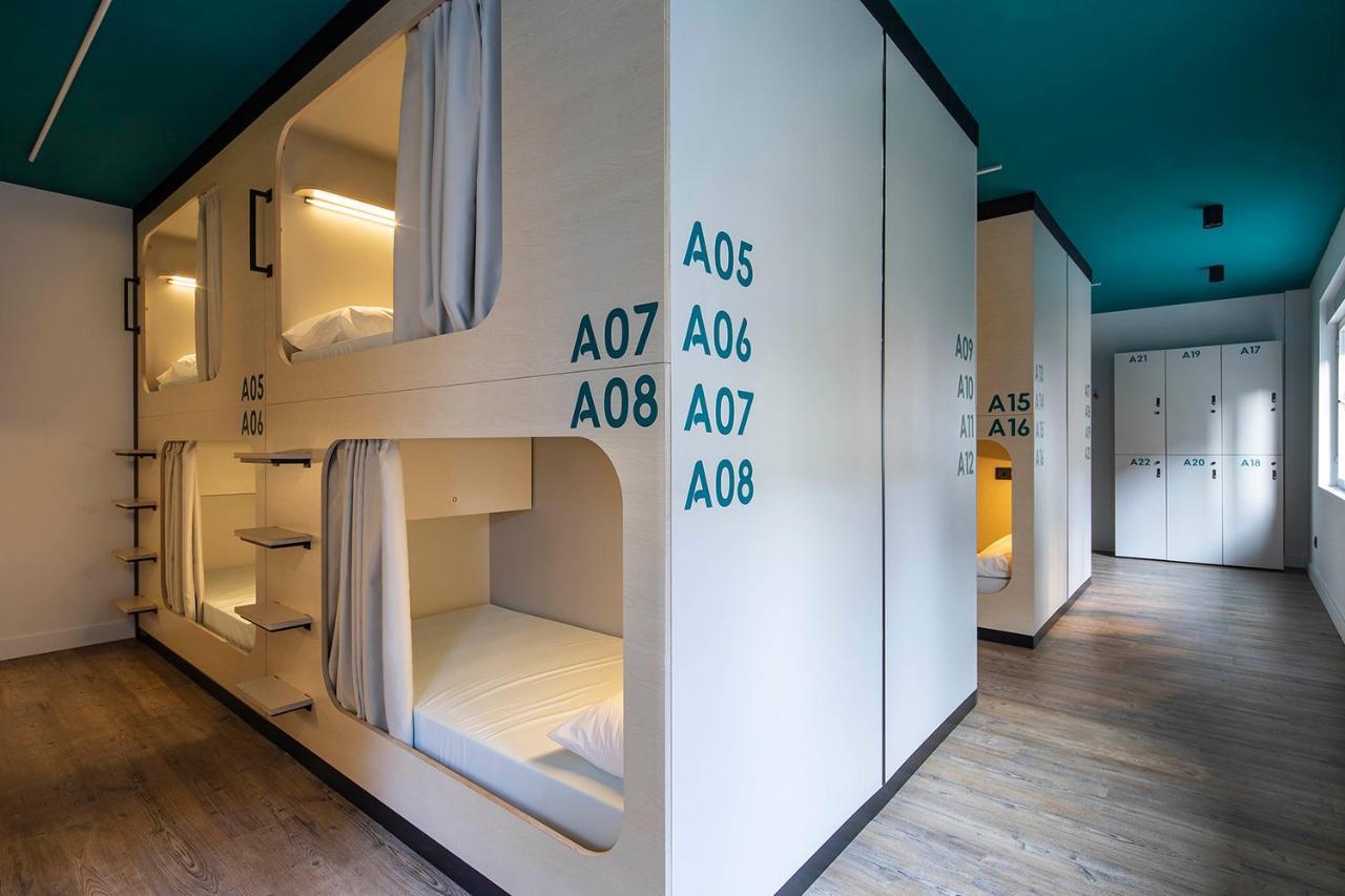 Bulezen Urban Hostel 庞特维德拉 外观 照片