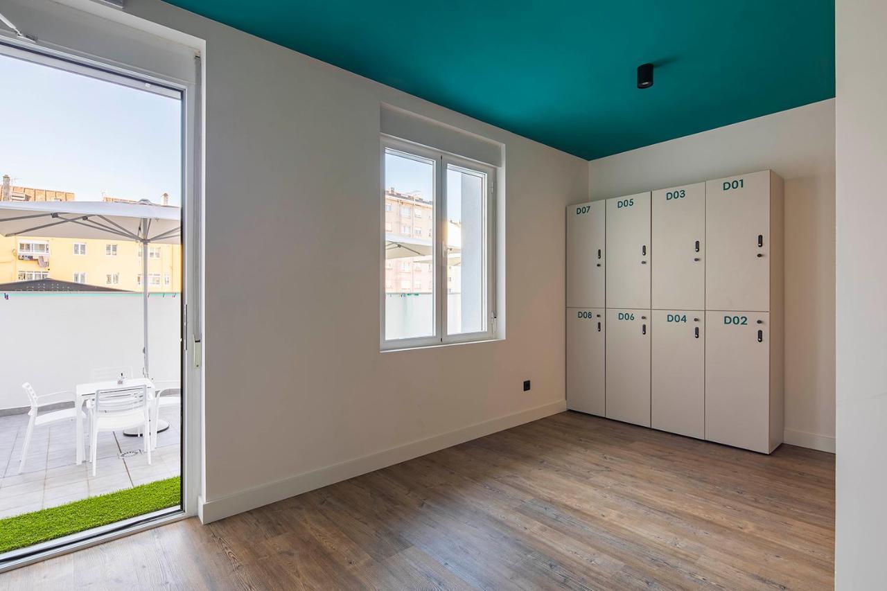 Bulezen Urban Hostel 庞特维德拉 外观 照片